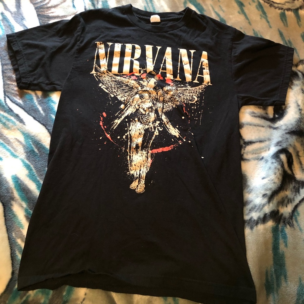Nirvana tee